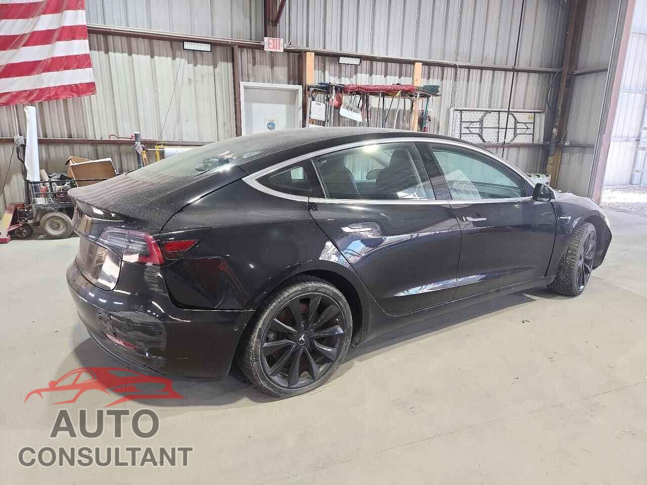 TESLA MODEL 3 2018 - 5YJ3E1EA2JF071211