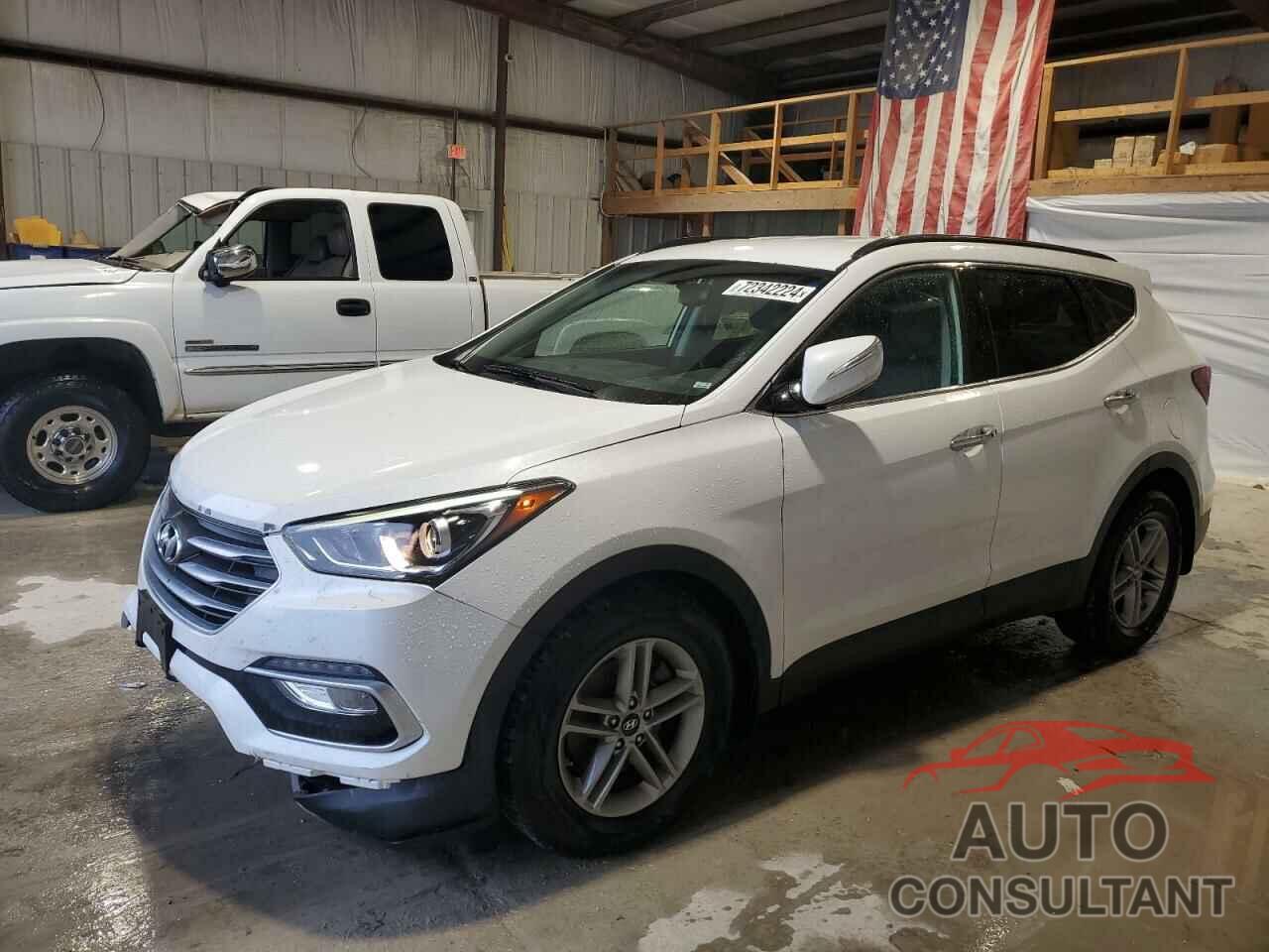 HYUNDAI SANTA FE 2018 - 5NMZUDLB2JH104460