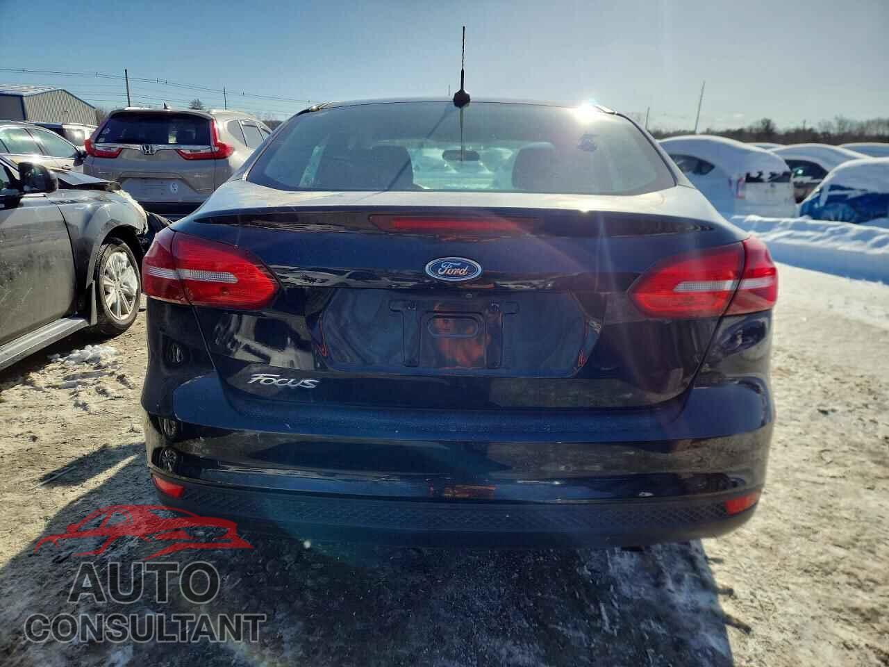 FORD FOCUS 2017 - 1FADP3E25HL207606