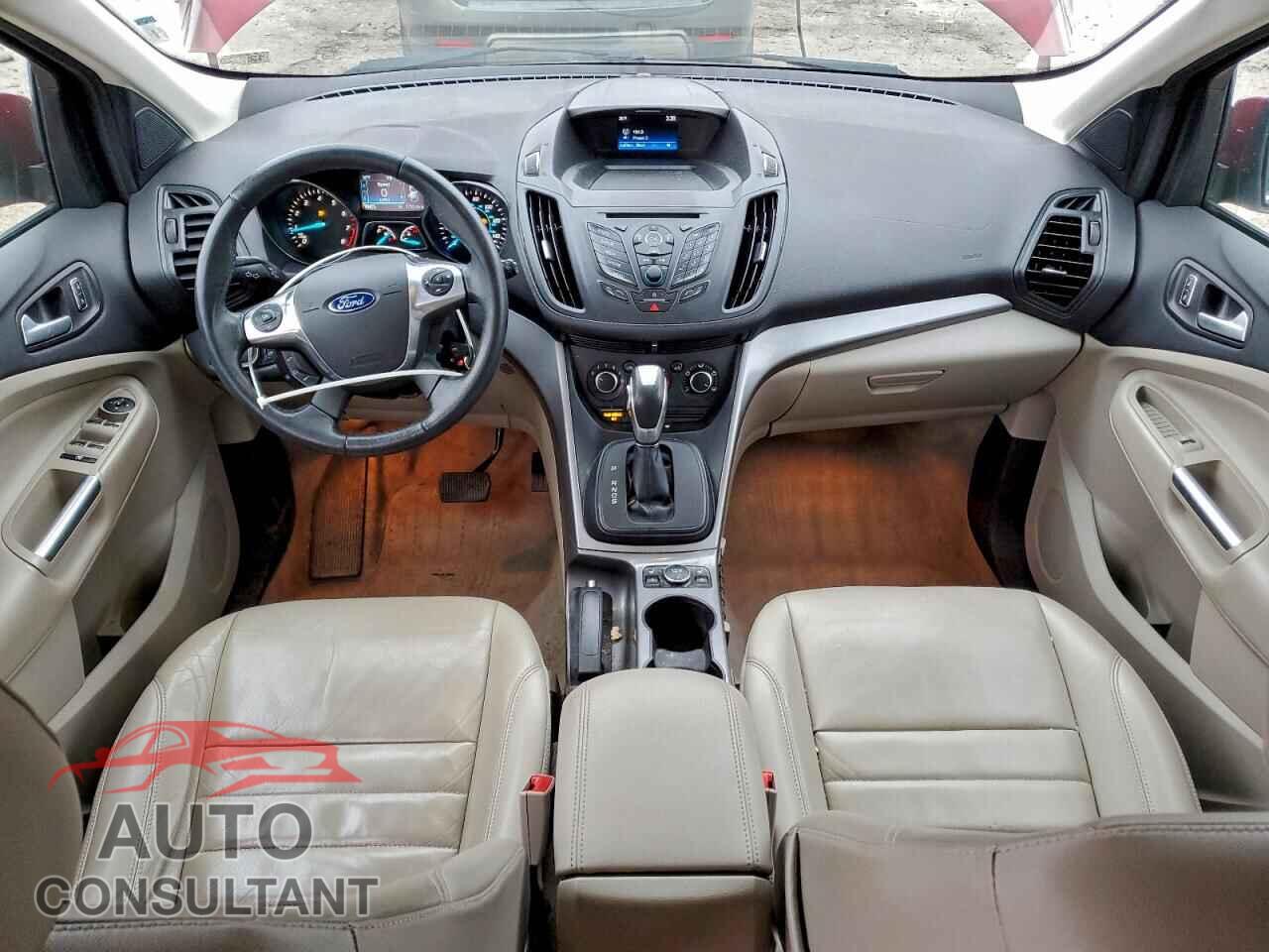 FORD ESCAPE 2016 - 1FMCU9G94GUC52438