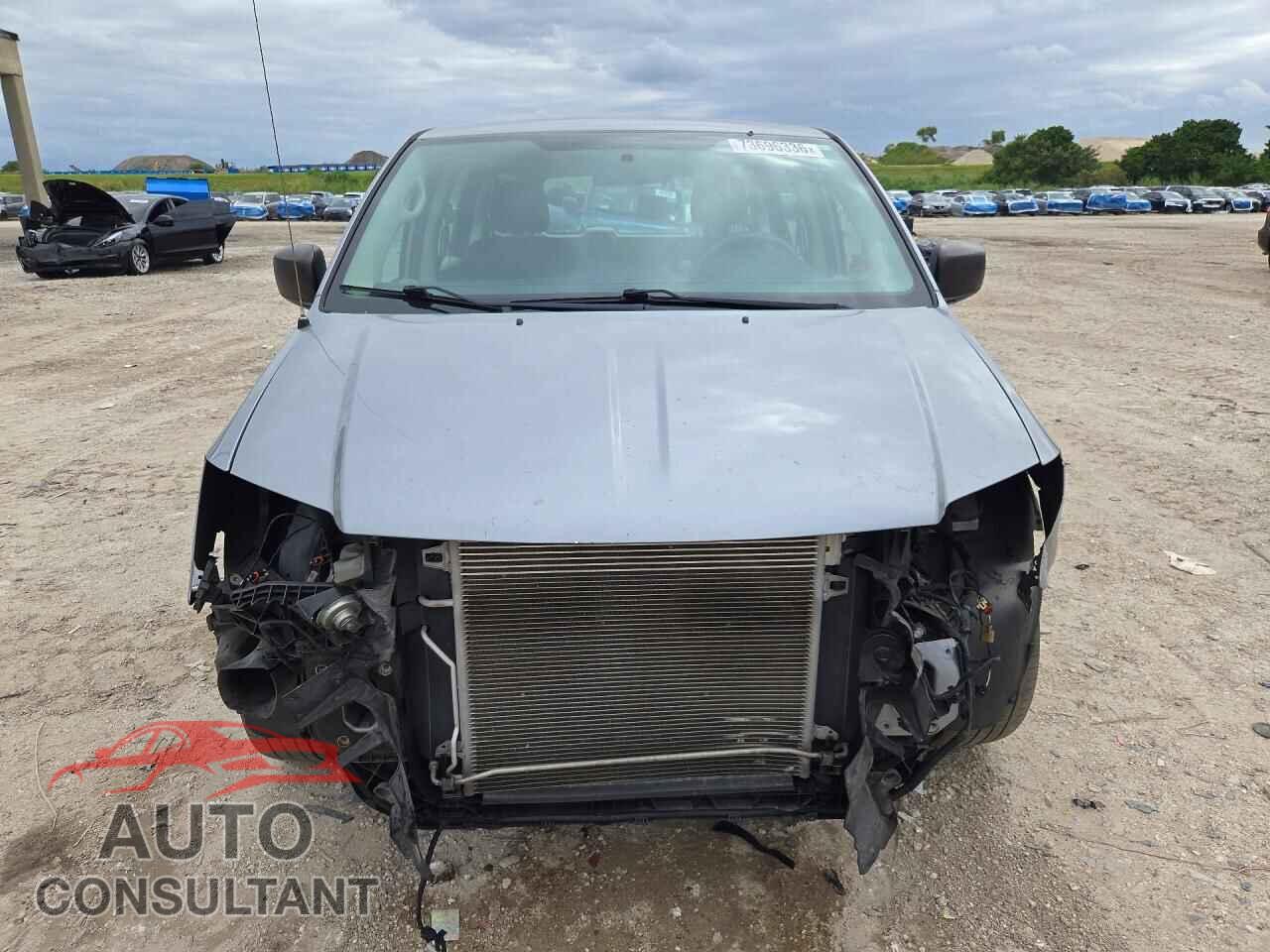 DODGE CARAVAN 2015 - 2C4RDGBG8FR690822