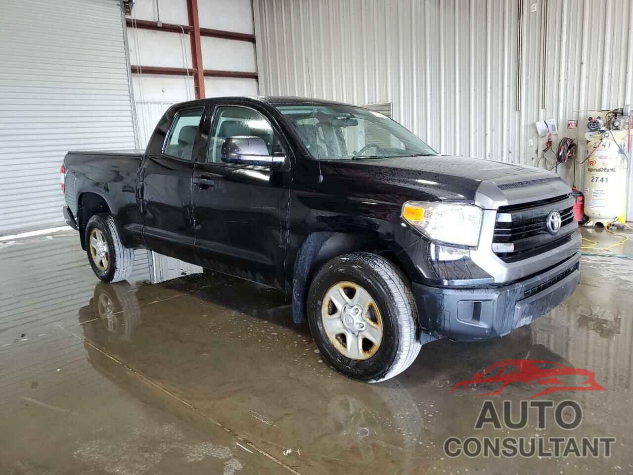TOYOTA TUNDRA 2017 - 5TFUM5F1XHX071972