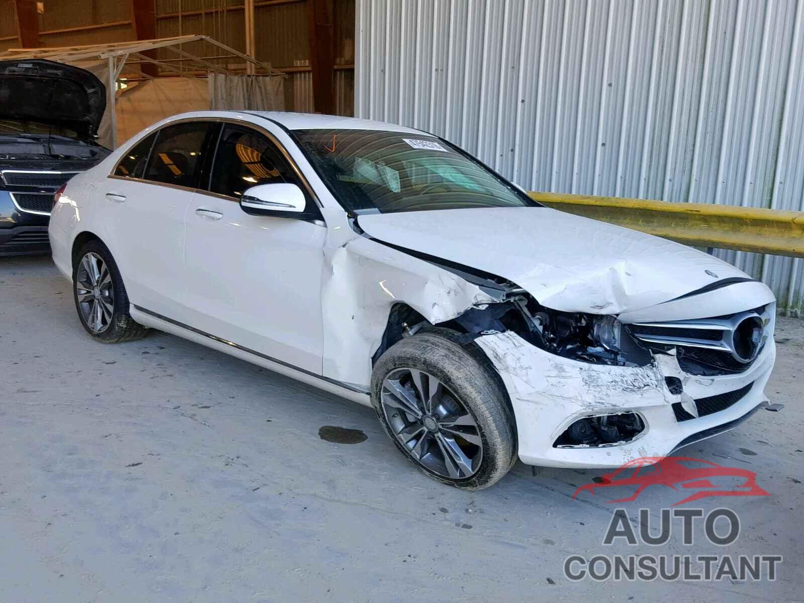 MERCEDES-BENZ C-CLASS 2016 - 55SWF4JB3GU169262