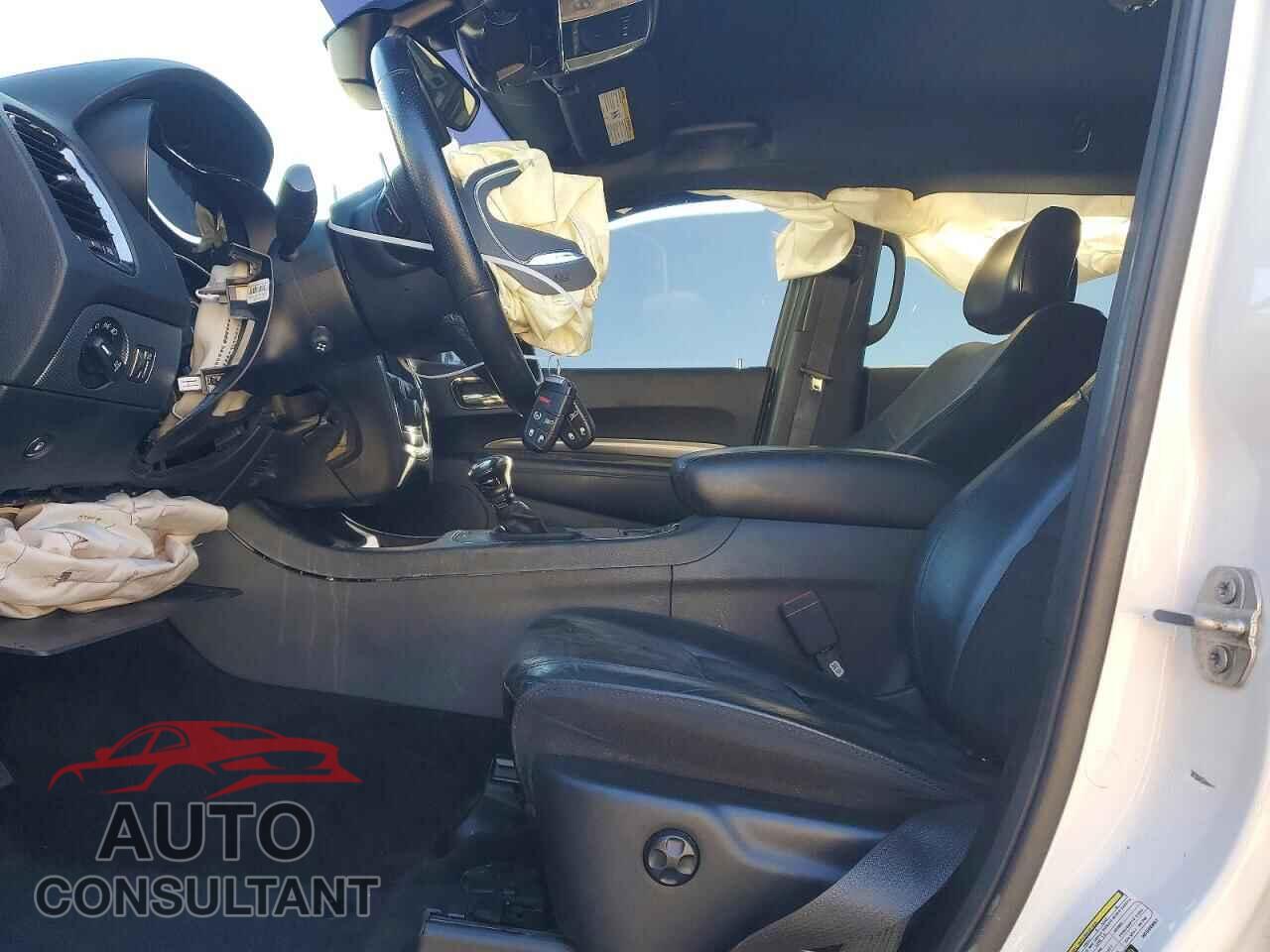 DODGE DURANGO 2019 - 1C4SDHCT4KC598807