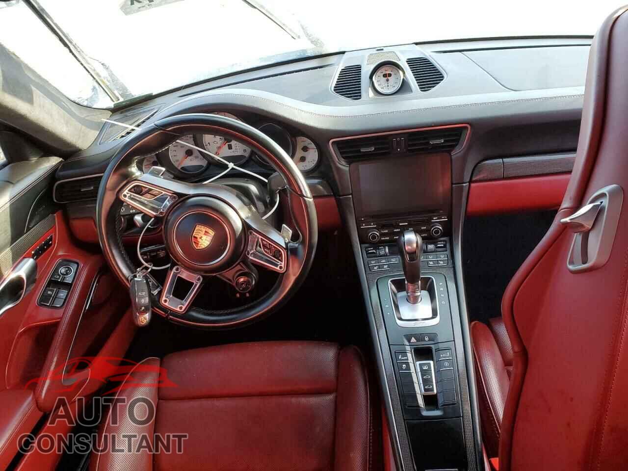 PORSCHE 911 2017 - WP0AD2A96HS166752