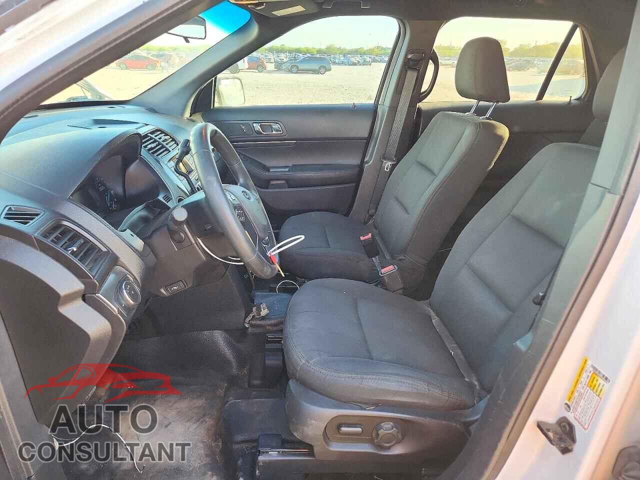 FORD EXPLORER 2017 - 1FM5K8AR2HGA36475