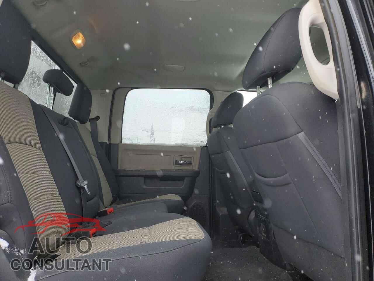DODGE RAM 1500 2012 - 1C6RD7LT4CS335708