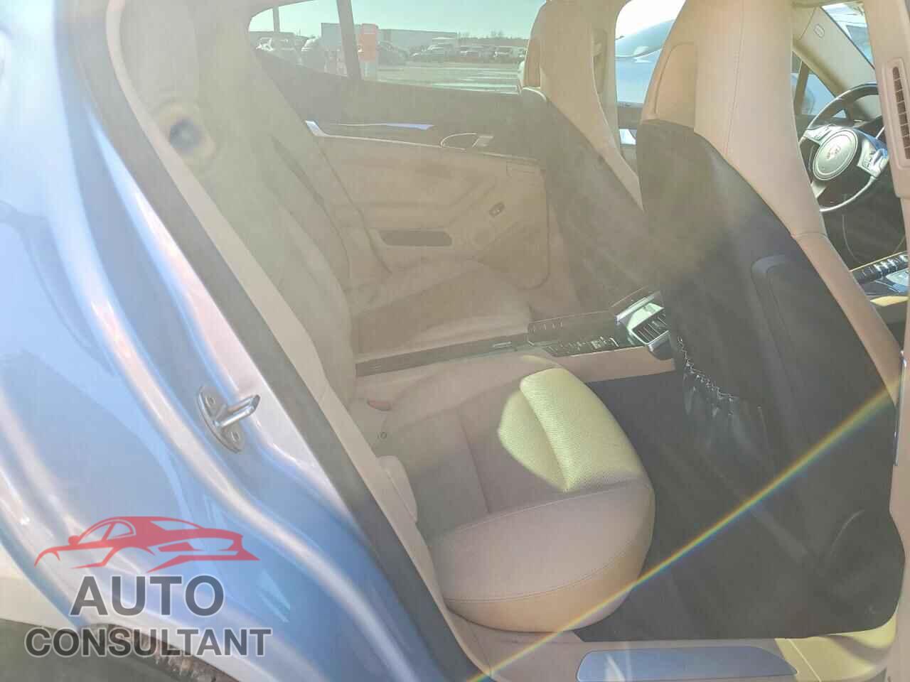 PORSCHE PANAMERA 2016 - WP0AA2A77GL005049