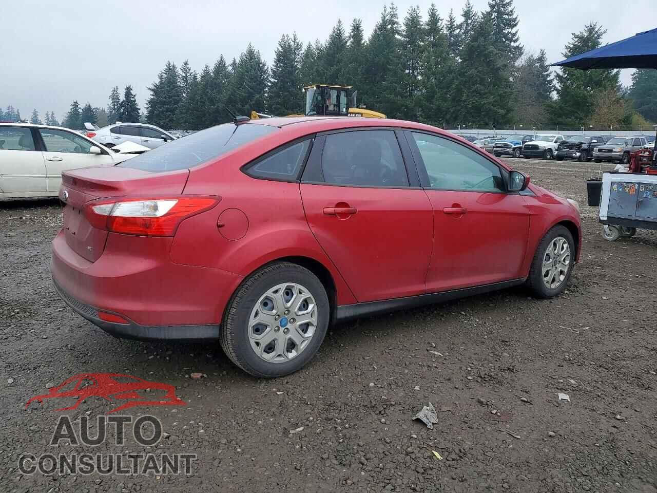 FORD FOCUS 2012 - 1FAHP3F28CL135146
