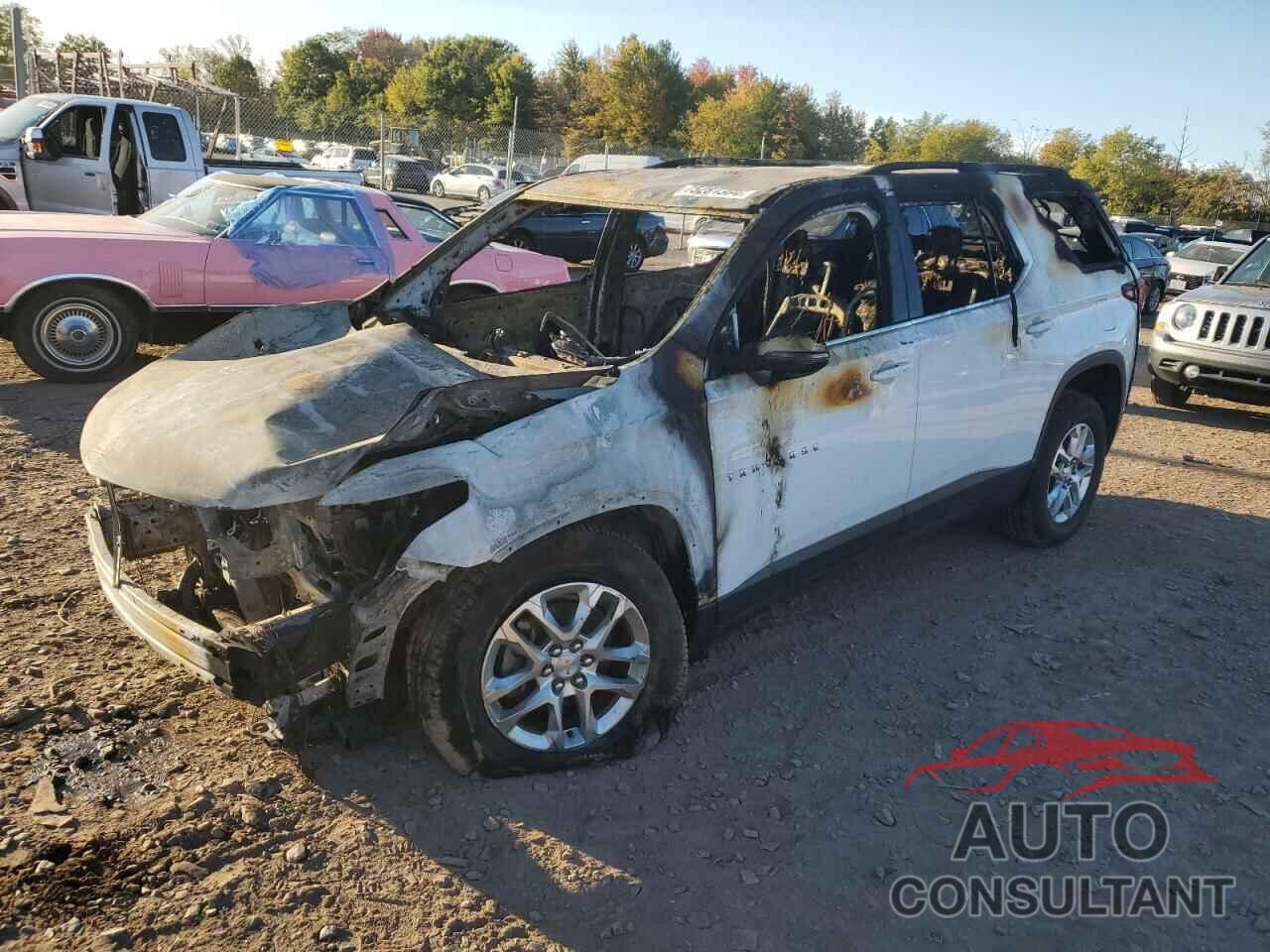 CHEVROLET TRAVERSE 2018 - 1GNERGKW1JJ272002
