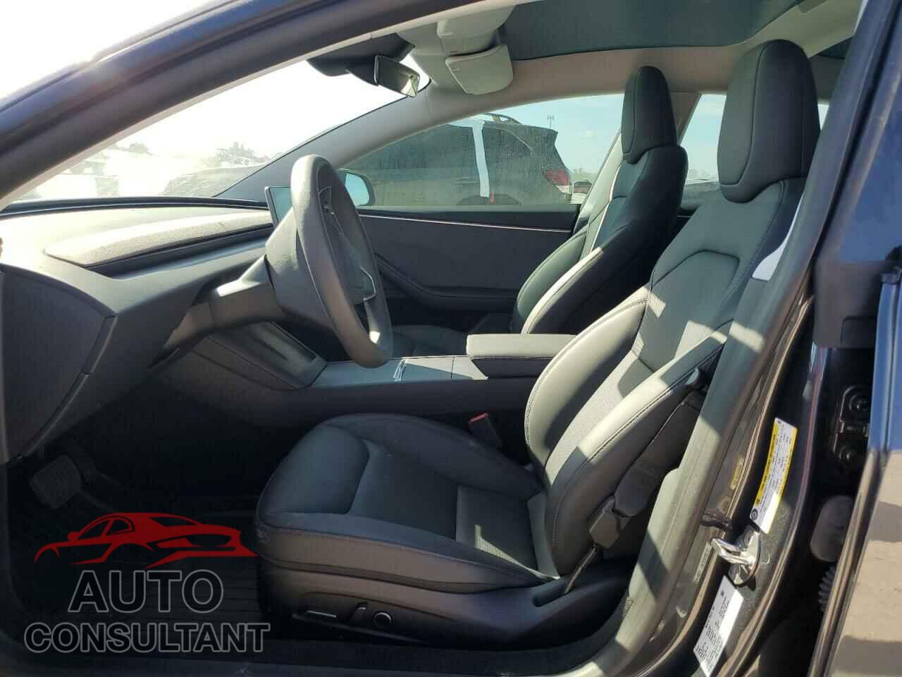 TESLA MODEL 3 2024 - 5YJ3E1EAXRF766077