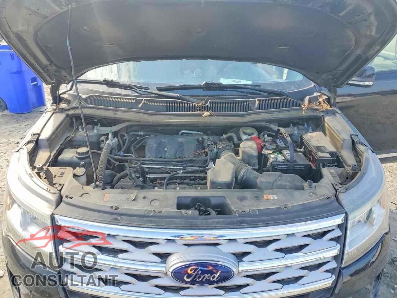 FORD EXPLORER 2018 - 1FM5K7F82JGB11627