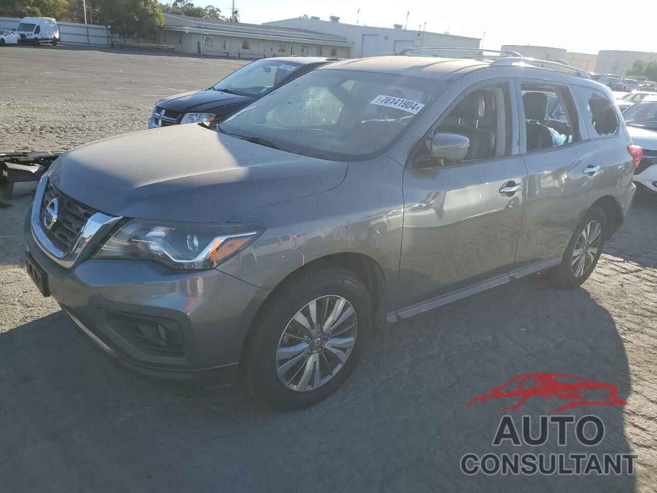 NISSAN PATHFINDER 2018 - 5N1DR2MN0JC620027