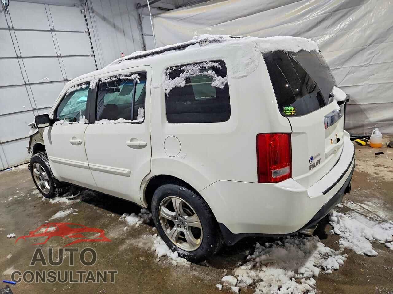HONDA PILOT 2015 - 5FNYF4H58FB033377