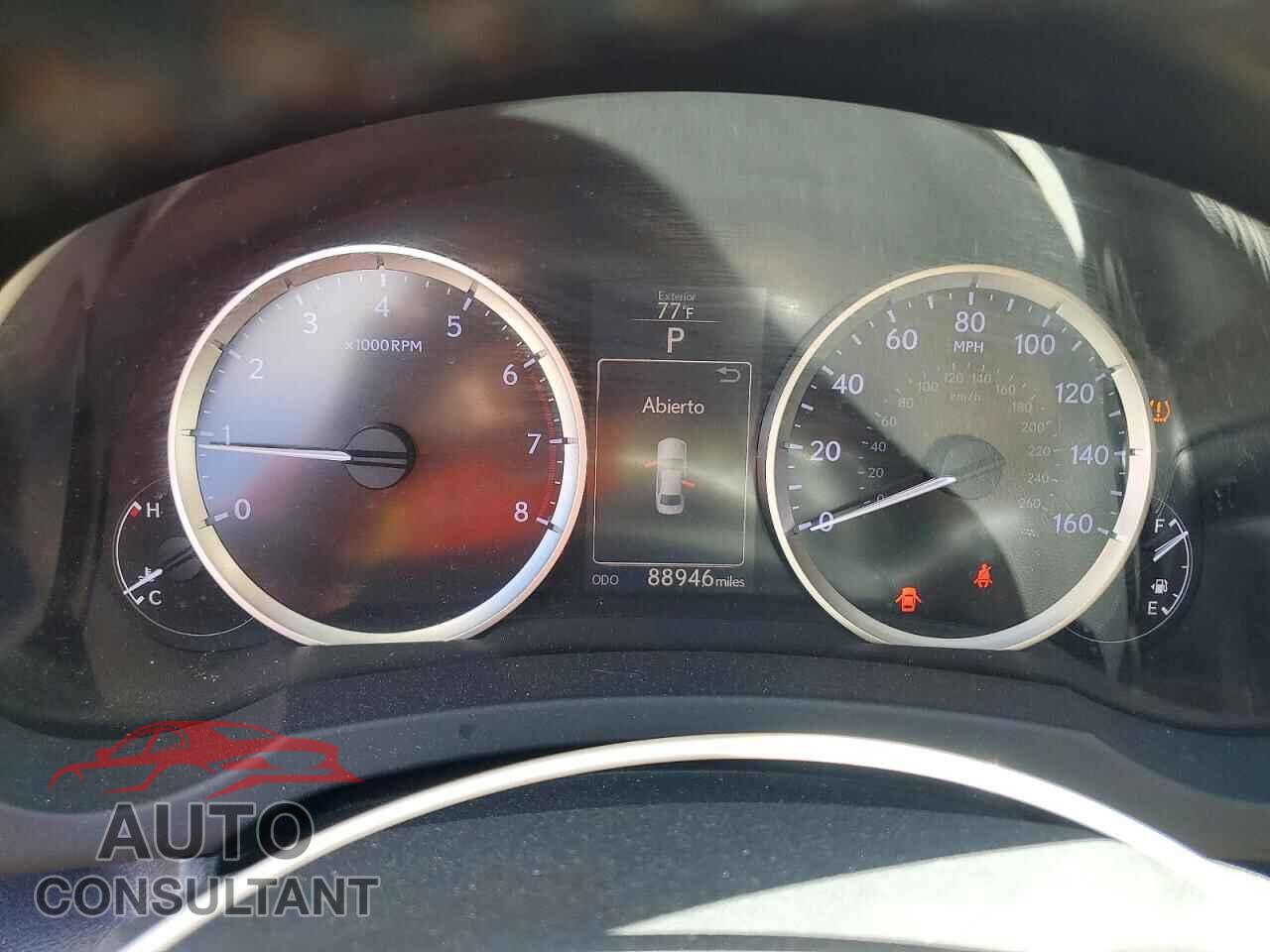LEXUS IS 2016 - JTHBA1D2XG5010117
