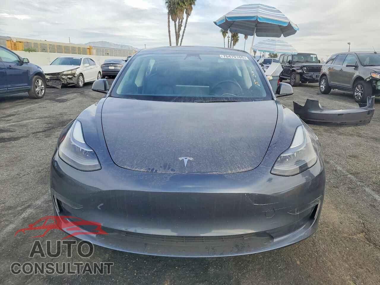 TESLA MODEL 3 2023 - 5YJ3E1EA9PF615471