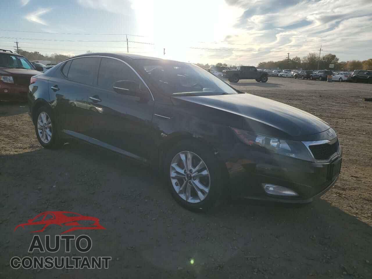 KIA OPTIMA 2011 - KNAGN4A79B5146208
