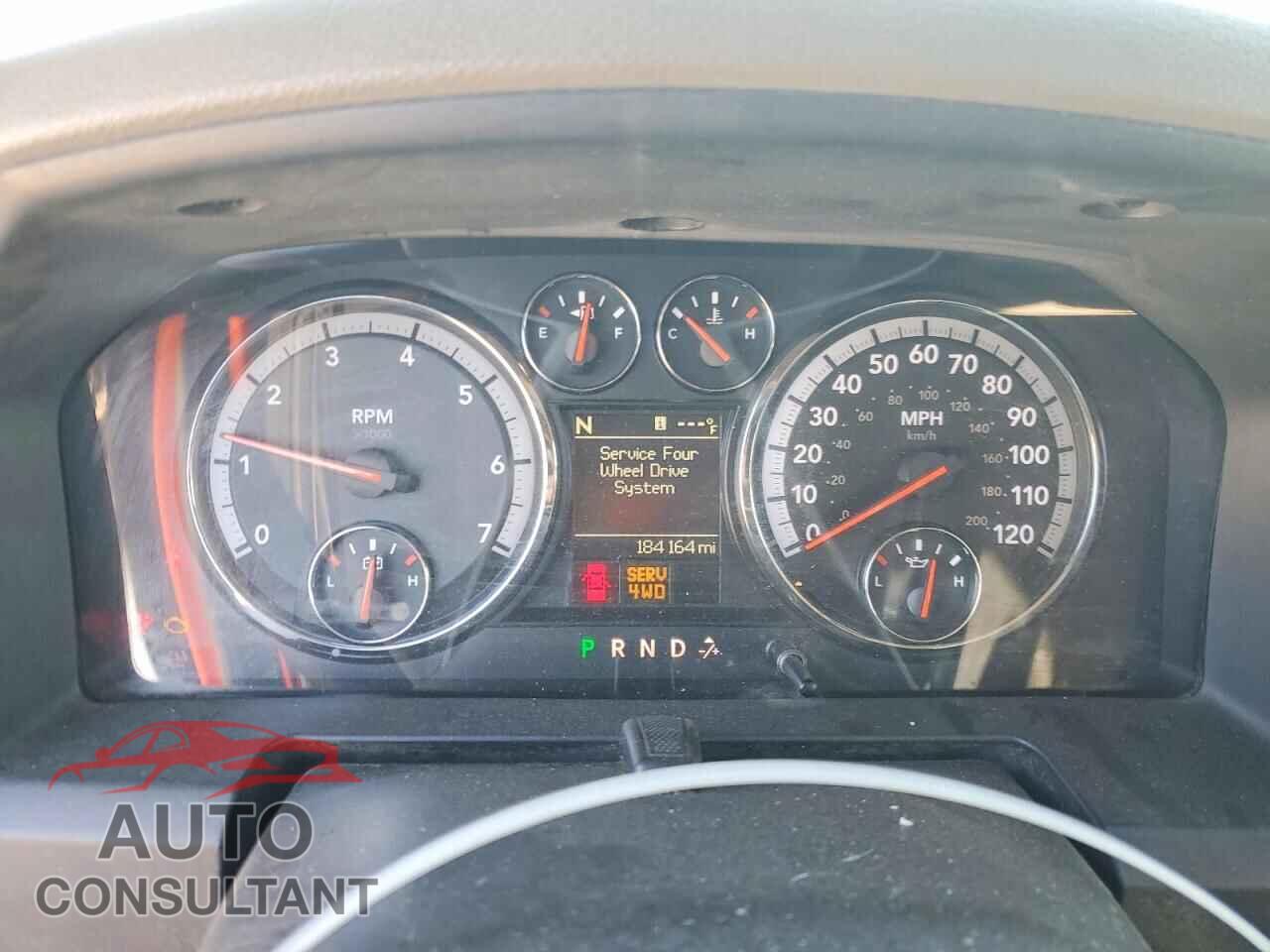 DODGE RAM 1500 2012 - 1C6RD7LT5CS204318