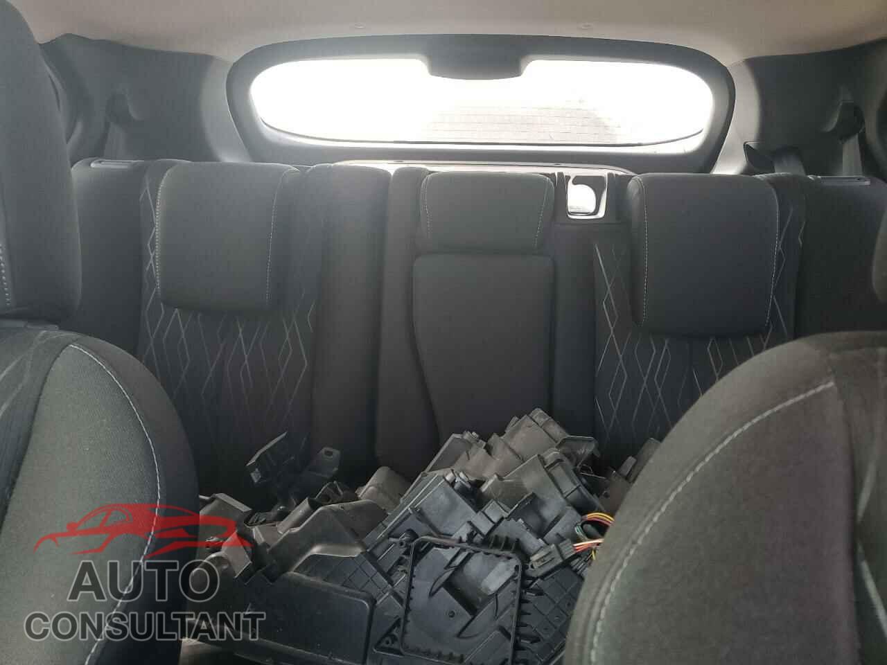 MITSUBISHI ECLIPSE 2018 - JA4AT5AAXJZ055532