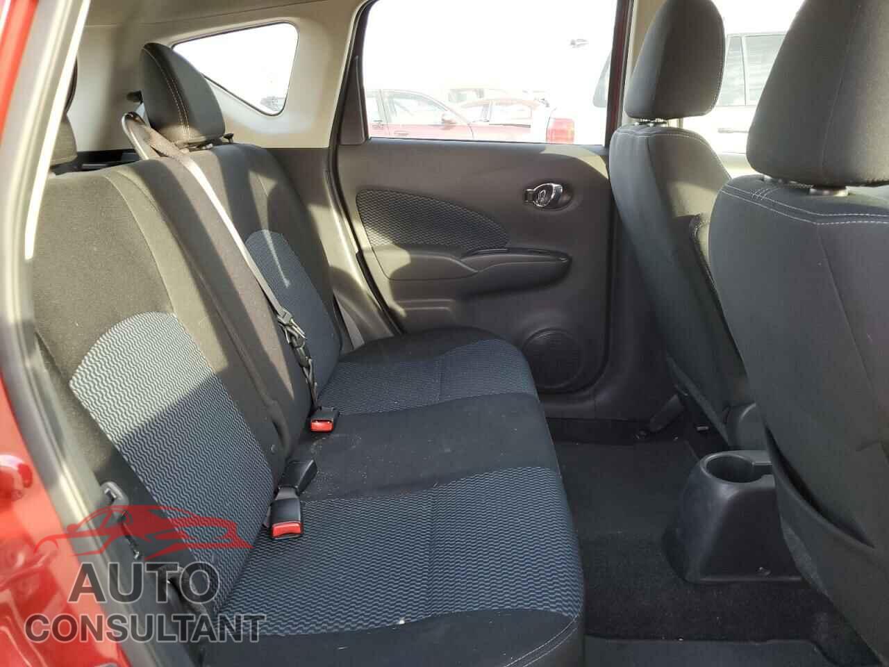 NISSAN VERSA 2017 - 3N1CE2CP4HL382232