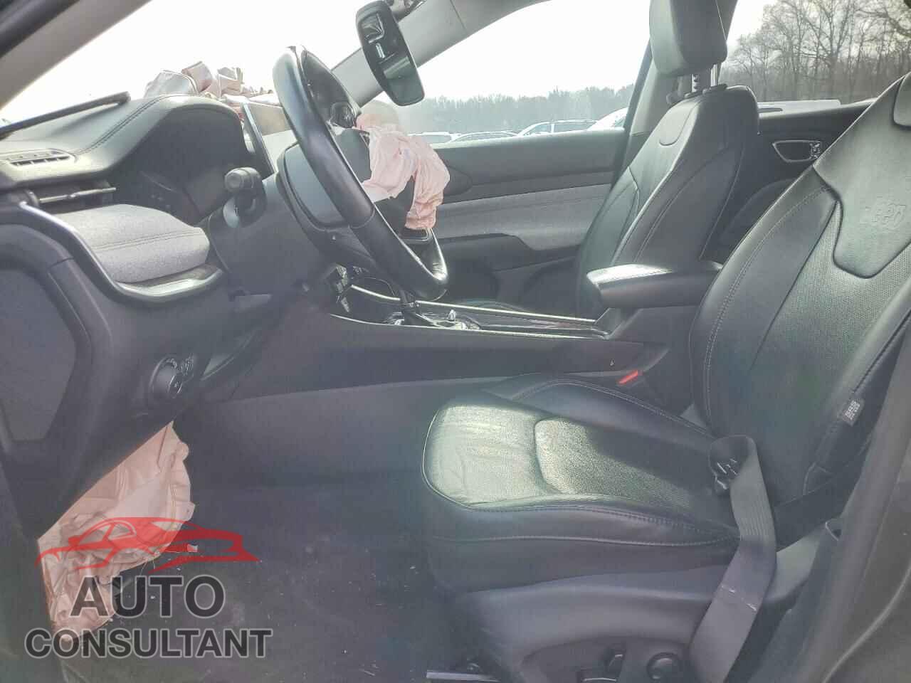 JEEP COMPASS 2022 - 3C4NJDFB0NT180304