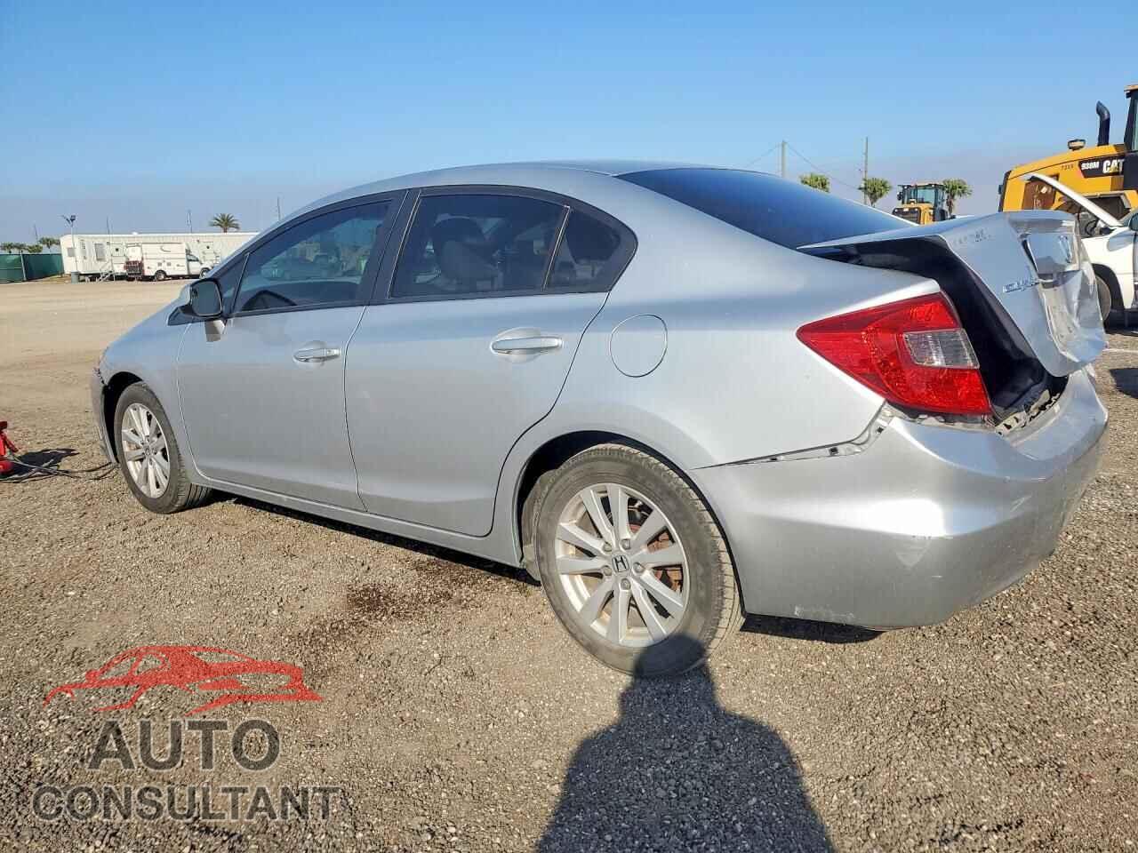 HONDA CIVIC 2012 - 2HGFB2F94CH595331