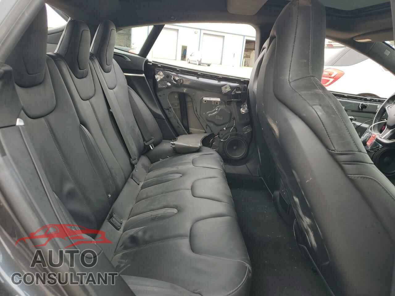 TESLA MODEL S 2016 - 5YJSA1E20GF169761