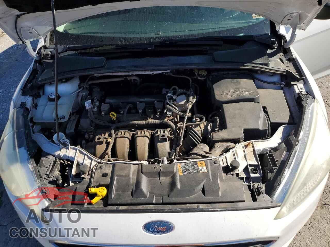 FORD FOCUS 2016 - 1FADP3E22GL339379