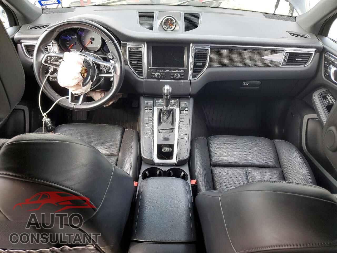 PORSCHE MACAN 2016 - WP1AB2A5XGLB47387