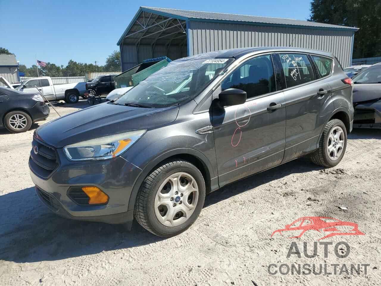 FORD ESCAPE 2017 - 1FMCU0F79HUB91259