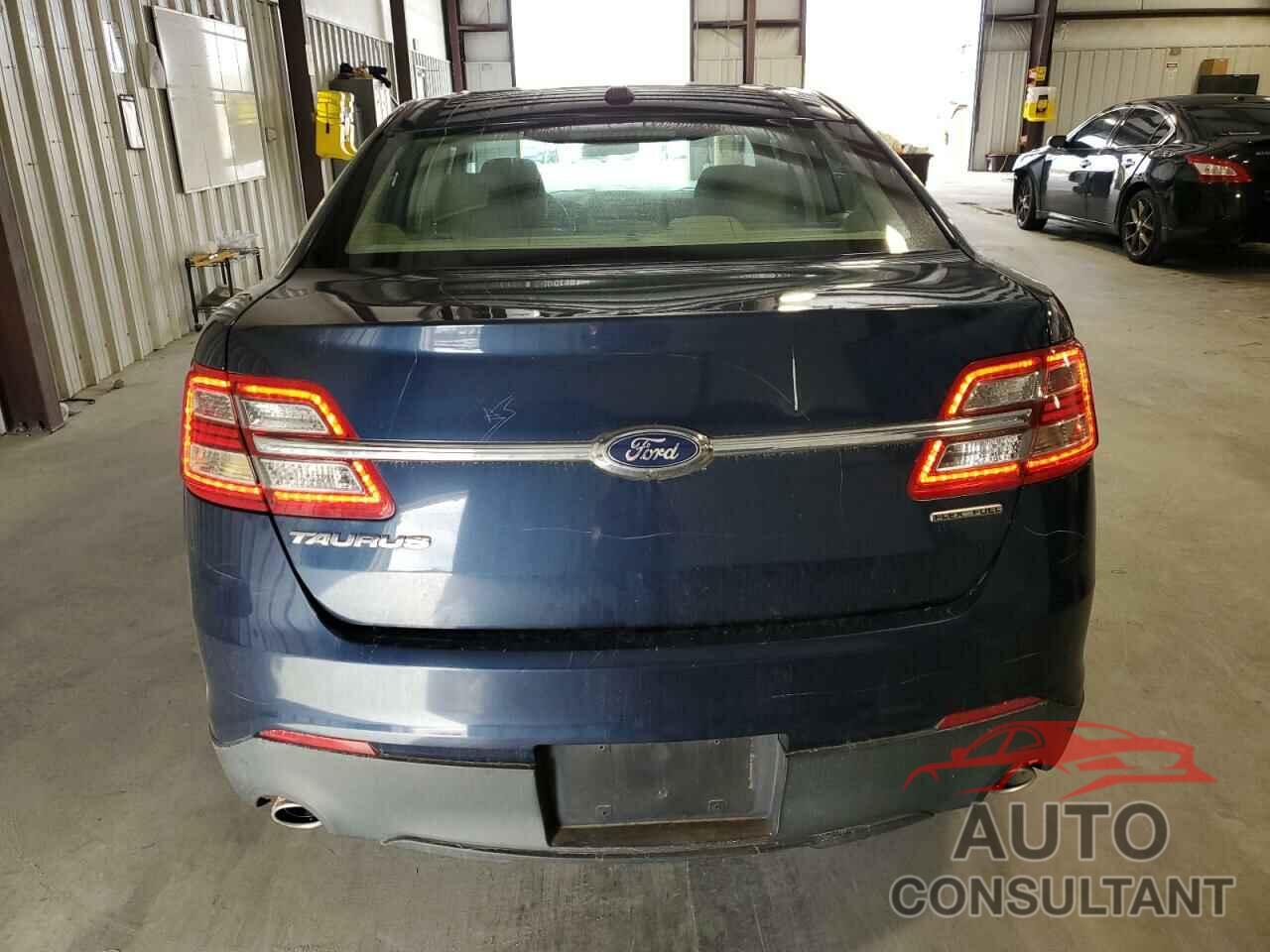 FORD TAURUS 2017 - 1FAHP2D88HG146245