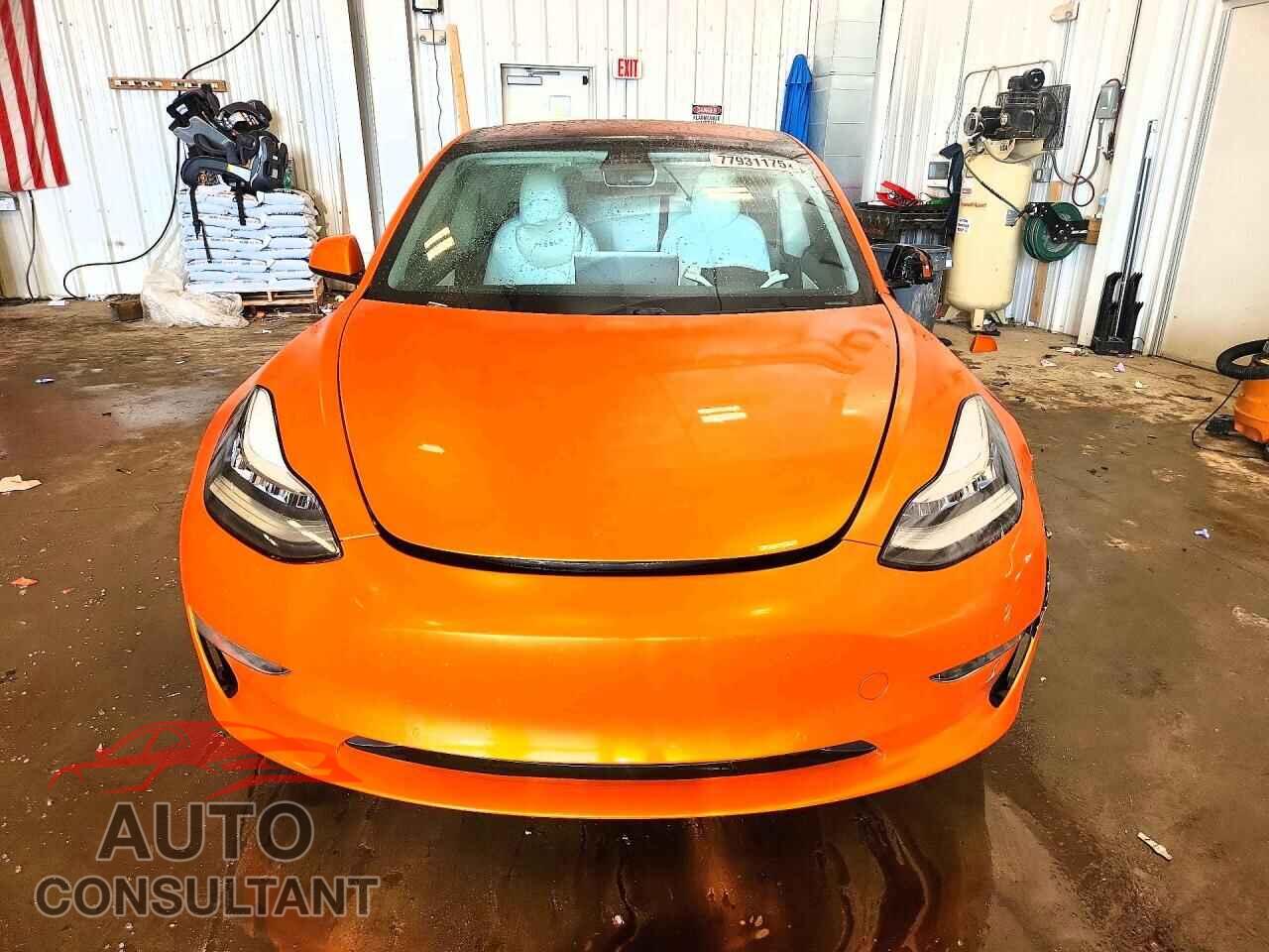 TESLA MODEL 3 2018 - 5YJ3E1EB2JF122456