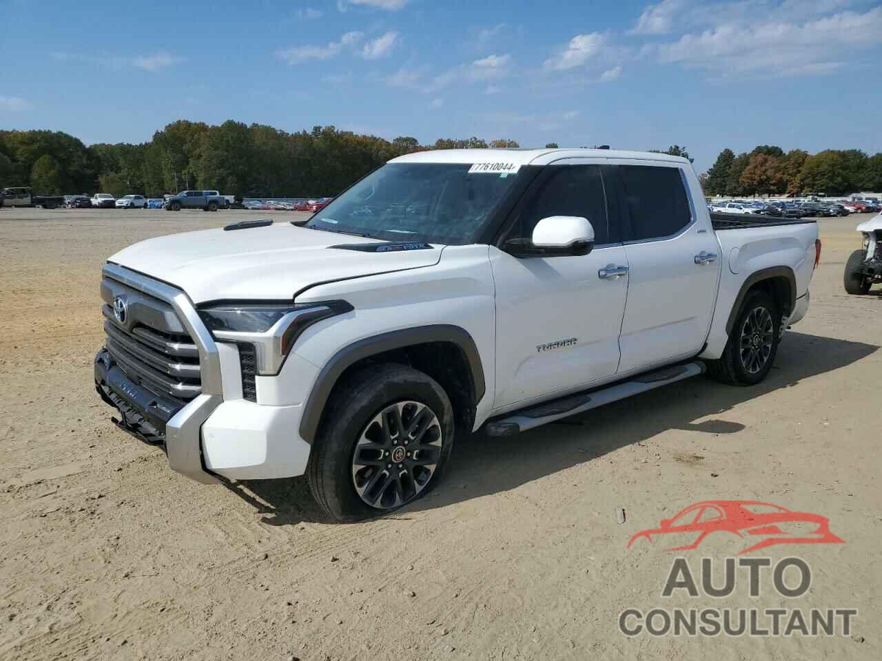 TOYOTA TUNDRA 2023 - 5TFJC5DBXPX022822