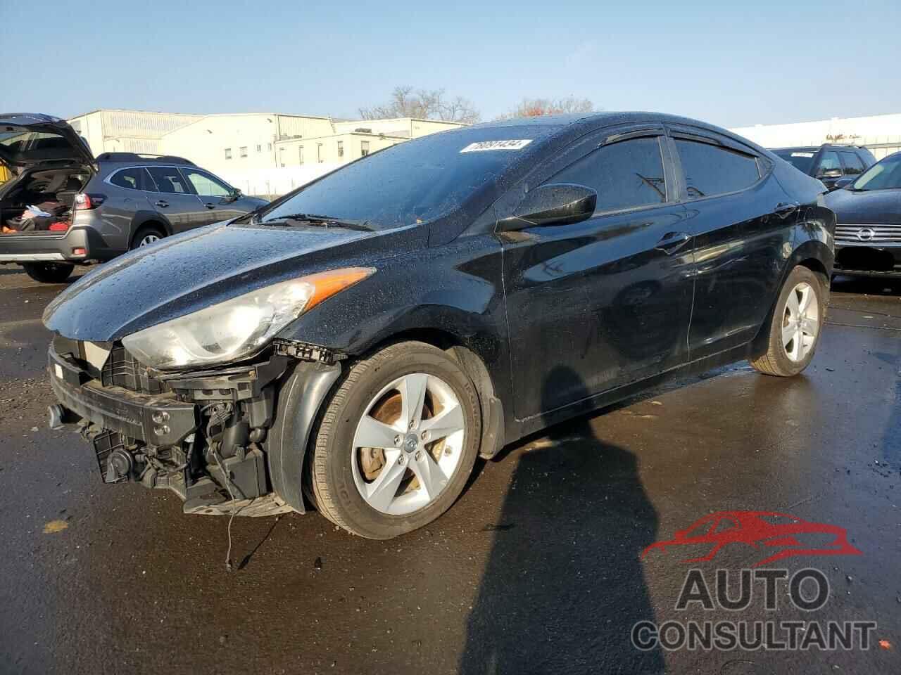 HYUNDAI ELANTRA 2013 - KMHDH4AE6DU502100