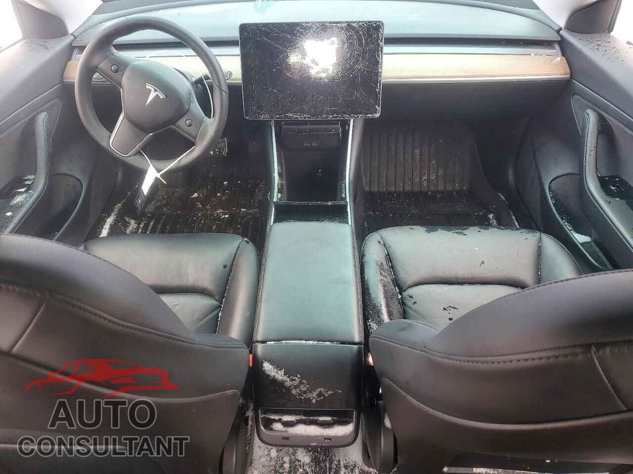 TESLA MODEL 3 2020 - 5YJ3E1EA2LF715809