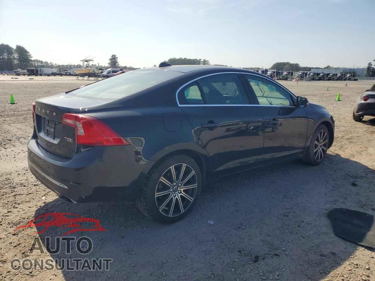 VOLVO S60 2017 - LYV402TK8HB138457