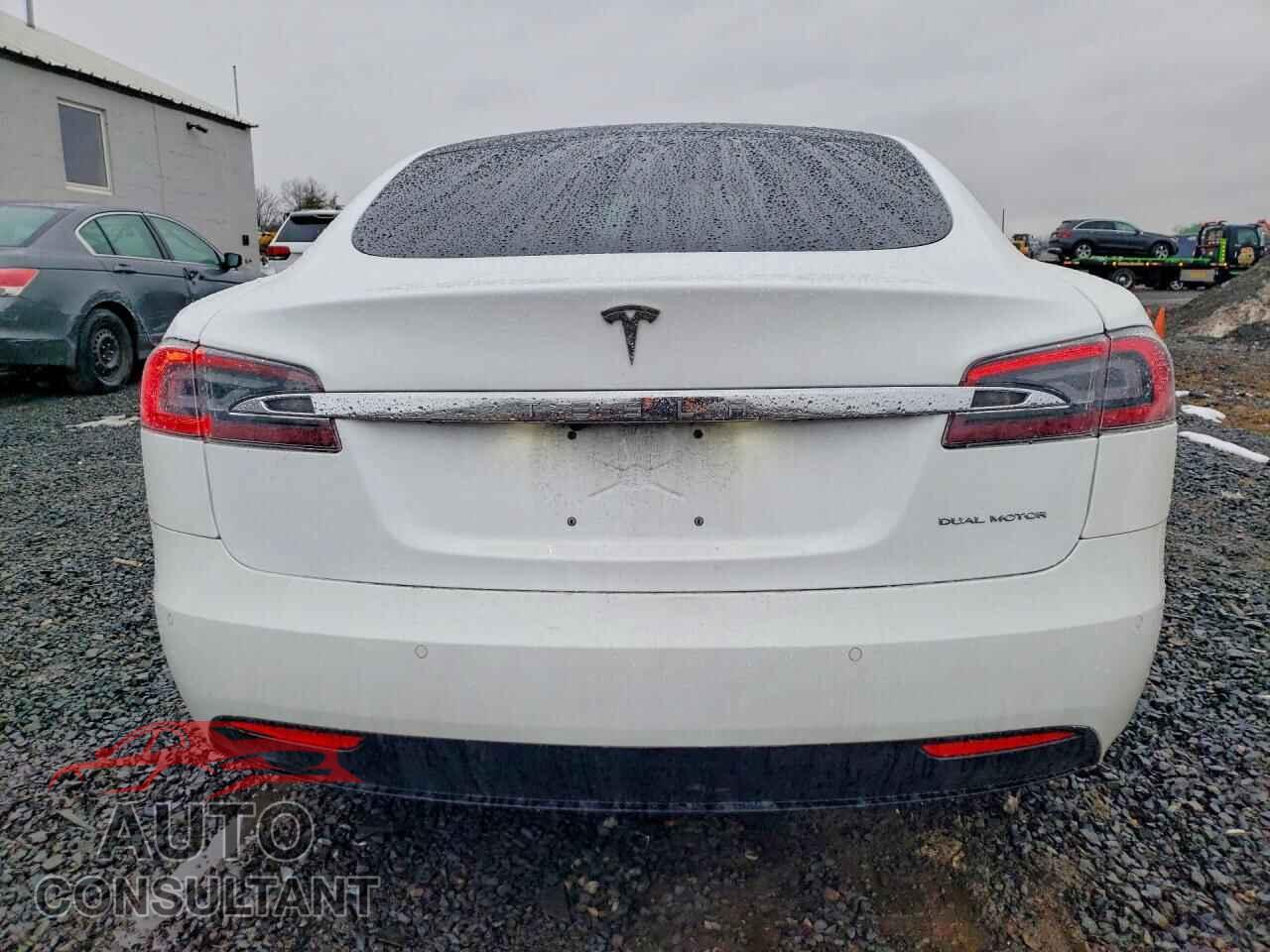 TESLA MODEL S 2021 - 5YJSA1E2XMF426288