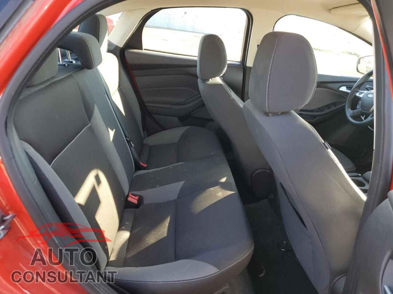 FORD FOCUS 2013 - 1FADP3F26DL286356