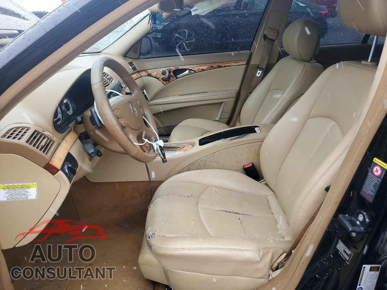 MERCEDES-BENZ E-CLASS 2009 - WDBUF56X89B386054