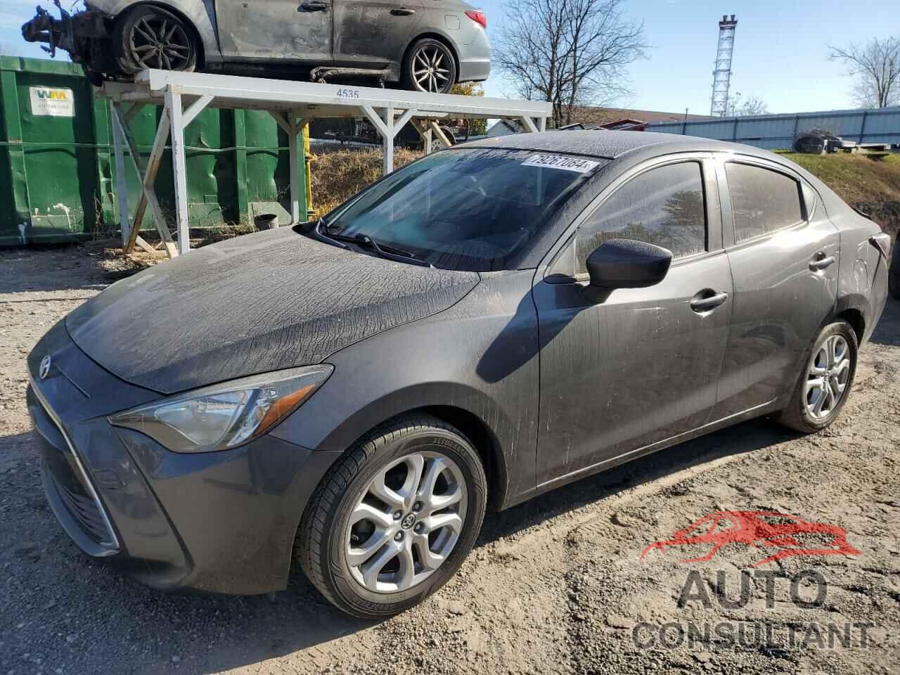 TOYOTA YARIS 2017 - 3MYDLBYV9HY181249