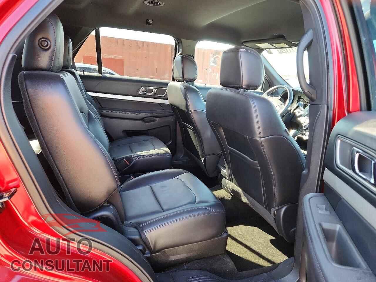 FORD EXPLORER 2017 - 1FM5K7D89HGD76543