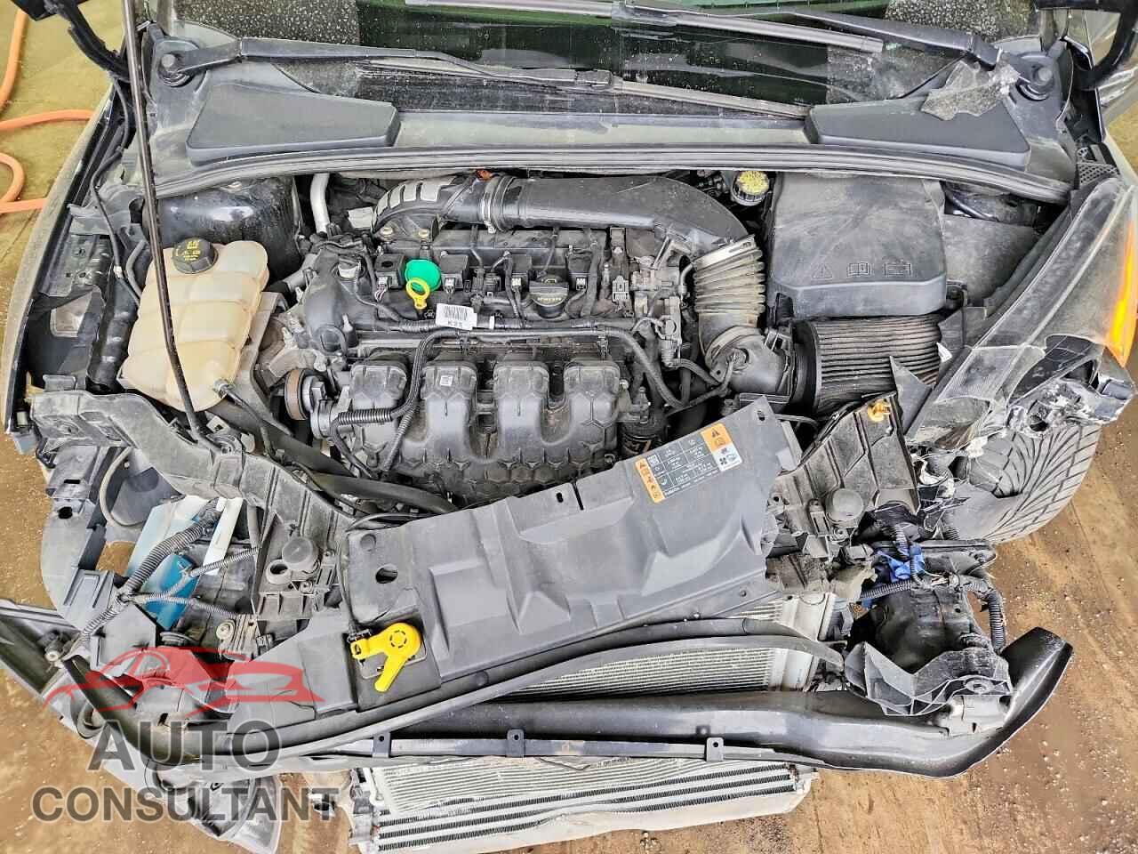 FORD FOCUS 2018 - 1FADP3L98JL243473