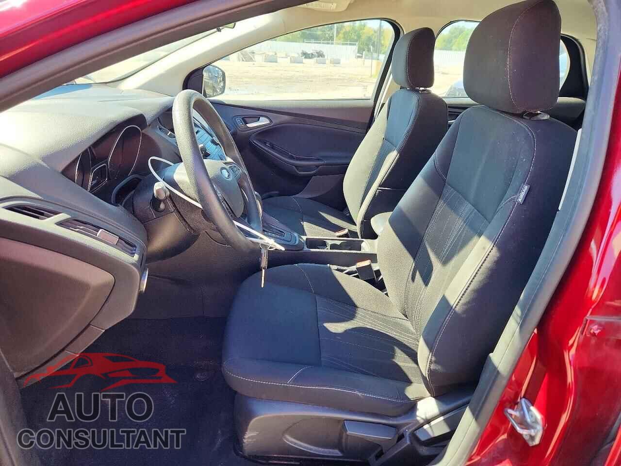 FORD FOCUS 2016 - 1FADP3F28GL358761