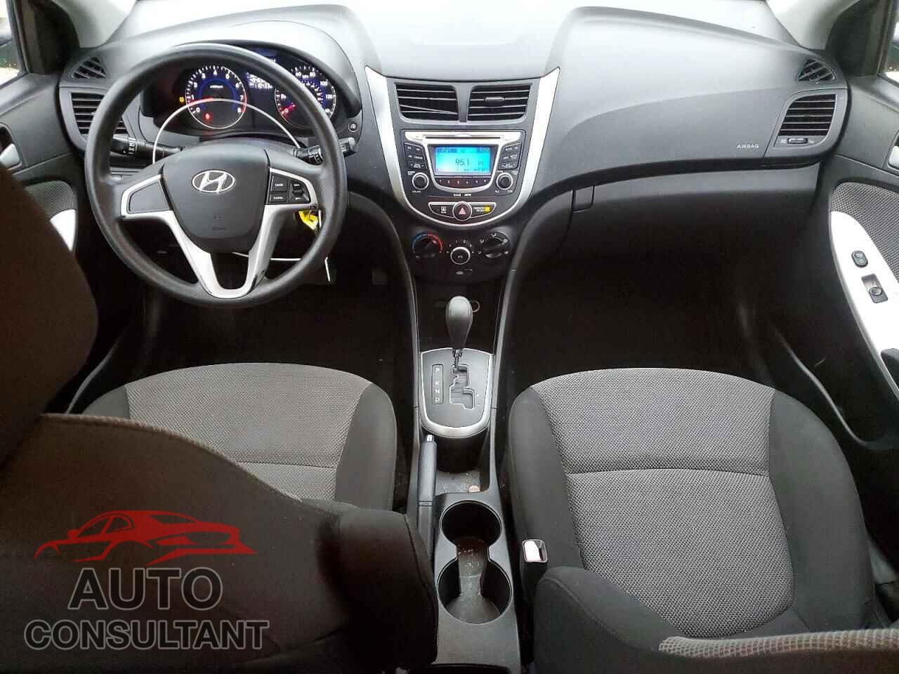 HYUNDAI ACCENT 2013 - KMHCT5AE0DU083354