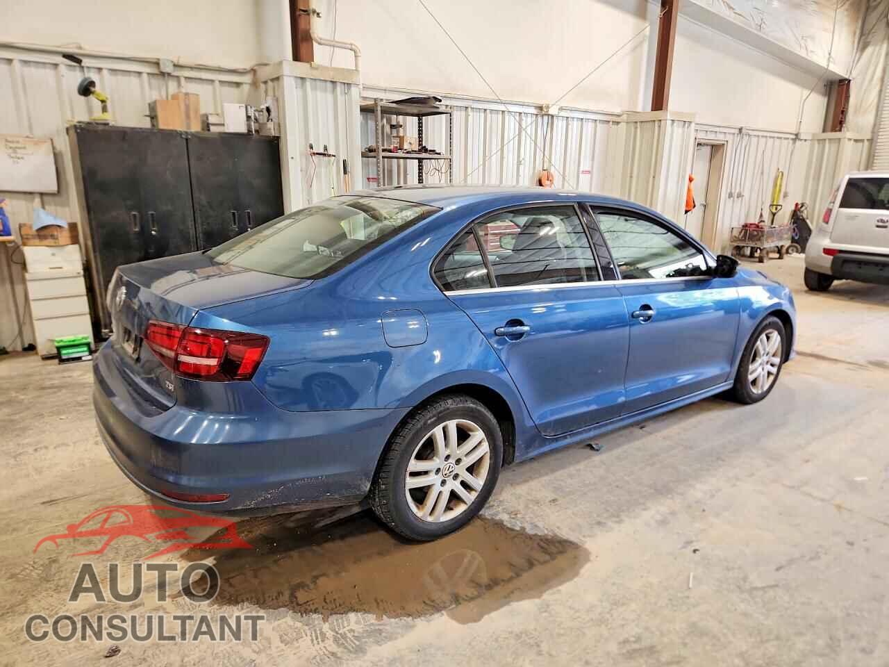 VOLKSWAGEN JETTA 2017 - 3VW2B7AJ8HM367690
