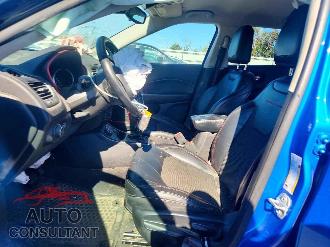 JEEP COMPASS 2020 - 3C4NJDDB8LT136941