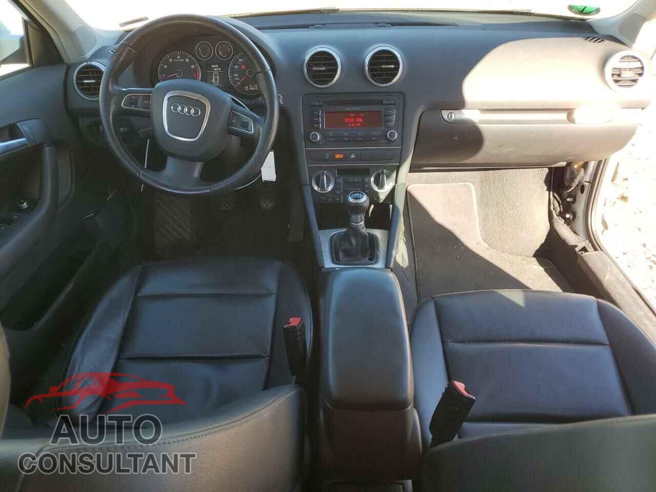 AUDI A3 2011 - WAUPFBFM4BA107467