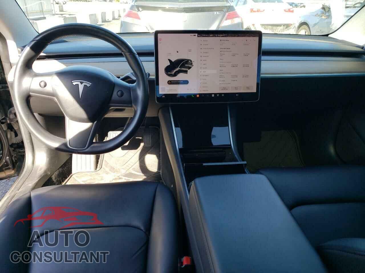 TESLA MODEL 3 2018 - 5YJ3E1EA3JF030389