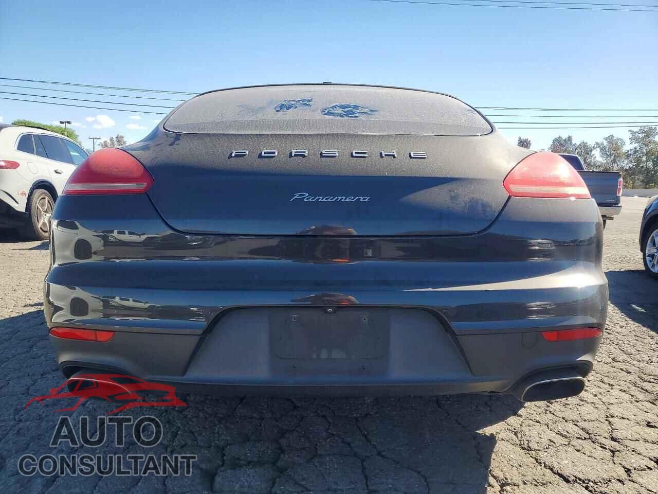 PORSCHE PANAMERA 2015 - WP0AA2A75FL001726