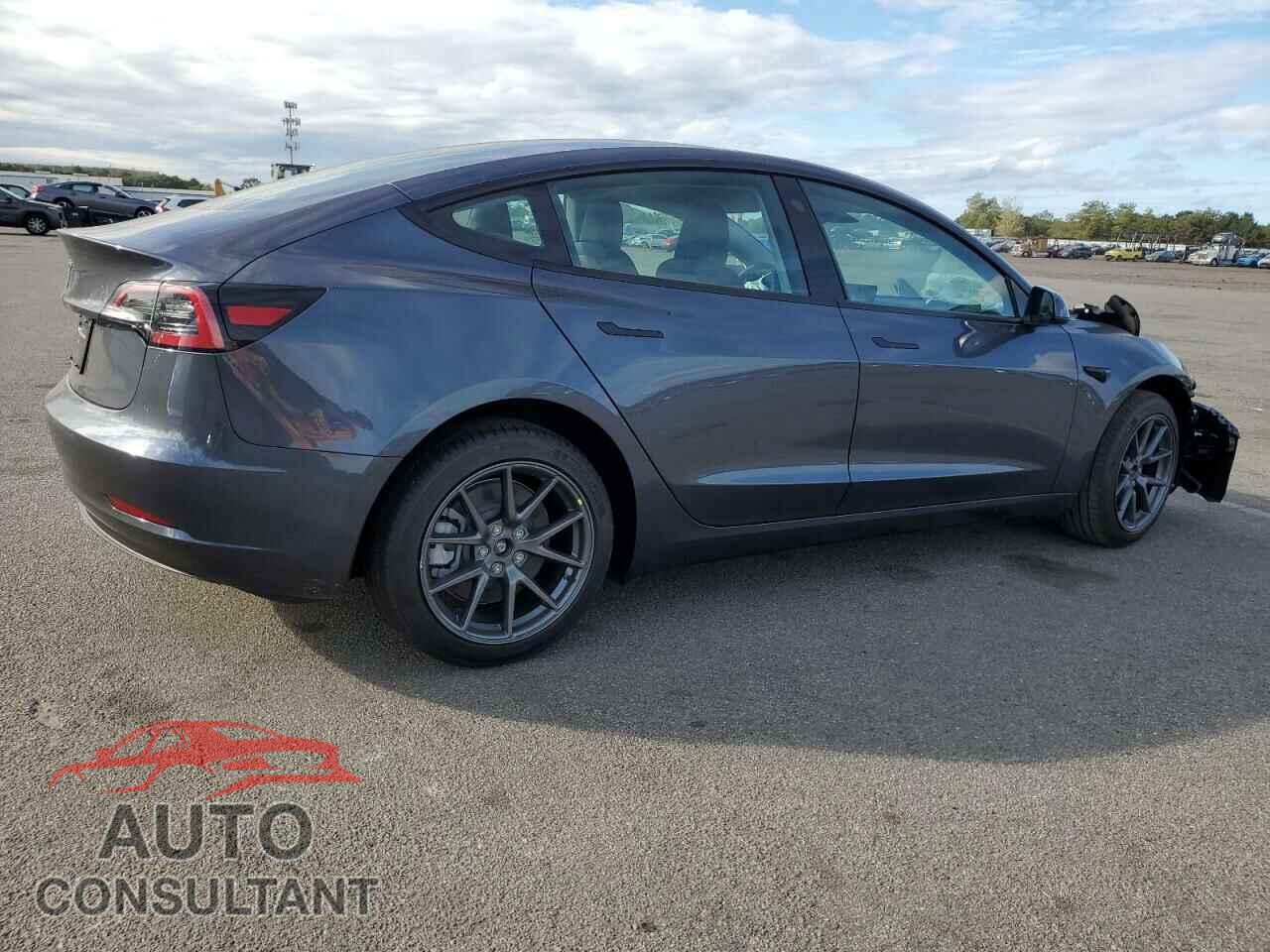 TESLA MODEL 3 2023 - 5YJ3E1EA5PF708598